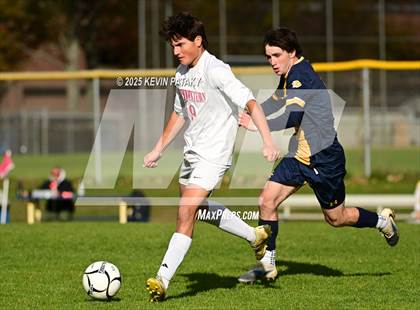 Thumbnail 3 in Northwestern Regional @ Haddam-Killingworth (CIAC Class S Qtr Final) photogallery.