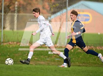 Thumbnail 2 in Northwestern Regional @ Haddam-Killingworth (CIAC Class S Qtr Final) photogallery.