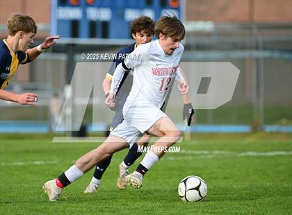 Thumbnail 3 in Northwestern Regional @ Haddam-Killingworth (CIAC Class S Qtr Final) photogallery.