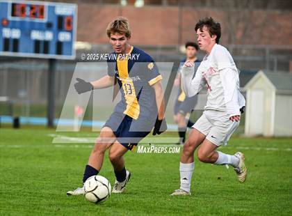 Thumbnail 2 in Northwestern Regional @ Haddam-Killingworth (CIAC Class S Qtr Final) photogallery.