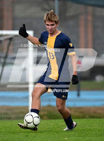 Thumbnail 3 in Northwestern Regional @ Haddam-Killingworth (CIAC Class S Qtr Final) photogallery.