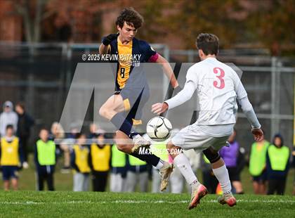 Thumbnail 2 in Northwestern Regional @ Haddam-Killingworth (CIAC Class S Qtr Final) photogallery.