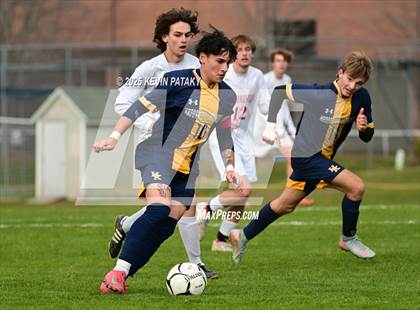 Thumbnail 3 in Northwestern Regional @ Haddam-Killingworth (CIAC Class S Qtr Final) photogallery.