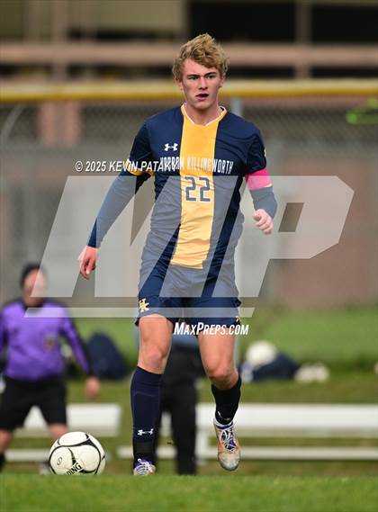 Thumbnail 2 in Northwestern Regional @ Haddam-Killingworth (CIAC Class S Qtr Final) photogallery.