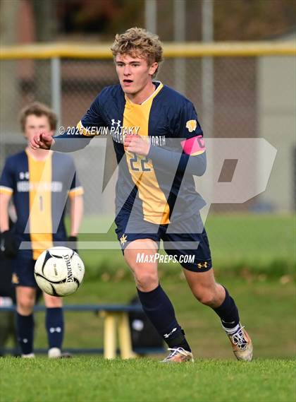 Thumbnail 3 in Northwestern Regional @ Haddam-Killingworth (CIAC Class S Qtr Final) photogallery.