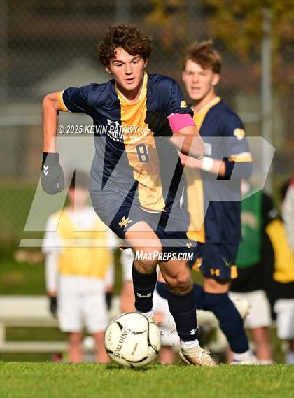 Thumbnail 2 in Northwestern Regional @ Haddam-Killingworth (CIAC Class S Qtr Final) photogallery.