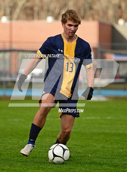 Thumbnail 3 in Northwestern Regional @ Haddam-Killingworth (CIAC Class S Qtr Final) photogallery.