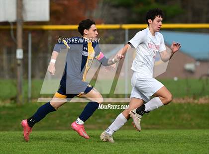 Thumbnail 2 in Northwestern Regional @ Haddam-Killingworth (CIAC Class S Qtr Final) photogallery.