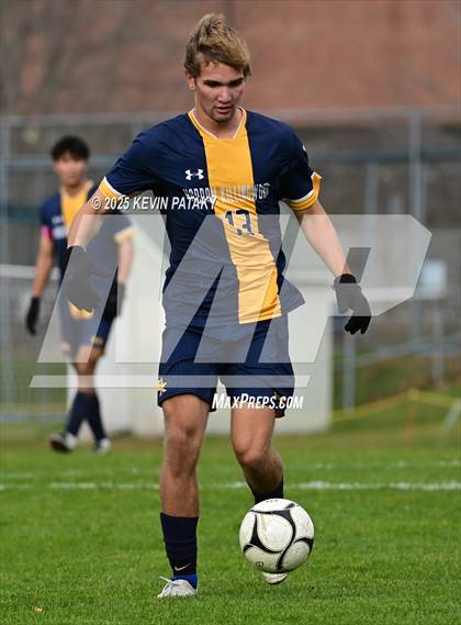 Thumbnail 2 in Northwestern Regional @ Haddam-Killingworth (CIAC Class S Qtr Final) photogallery.