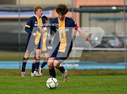 Thumbnail 2 in Northwestern Regional @ Haddam-Killingworth (CIAC Class S Qtr Final) photogallery.