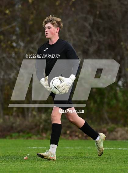 Thumbnail 2 in Northwestern Regional @ Haddam-Killingworth (CIAC Class S Qtr Final) photogallery.