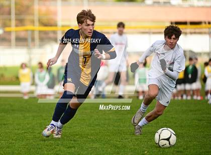 Thumbnail 1 in Northwestern Regional @ Haddam-Killingworth (CIAC Class S Qtr Final) photogallery.