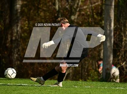 Thumbnail 2 in Northwestern Regional @ Haddam-Killingworth (CIAC Class S Qtr Final) photogallery.
