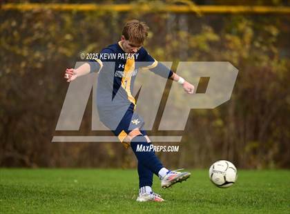 Thumbnail 2 in Northwestern Regional @ Haddam-Killingworth (CIAC Class S Qtr Final) photogallery.