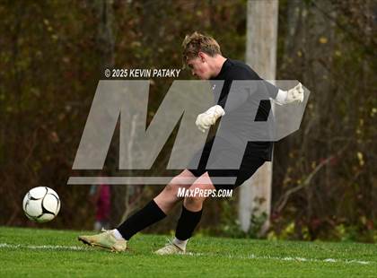 Thumbnail 2 in Northwestern Regional @ Haddam-Killingworth (CIAC Class S Qtr Final) photogallery.