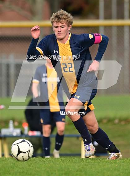 Thumbnail 1 in Northwestern Regional @ Haddam-Killingworth (CIAC Class S Qtr Final) photogallery.