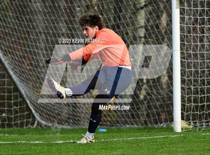 Thumbnail 3 in Northwestern Regional @ Haddam-Killingworth (CIAC Class S Qtr Final) photogallery.