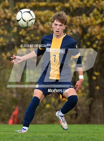 Thumbnail 3 in Northwestern Regional @ Haddam-Killingworth (CIAC Class S Qtr Final) photogallery.