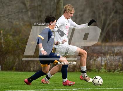 Thumbnail 3 in Northwestern Regional @ Haddam-Killingworth (CIAC Class S Qtr Final) photogallery.