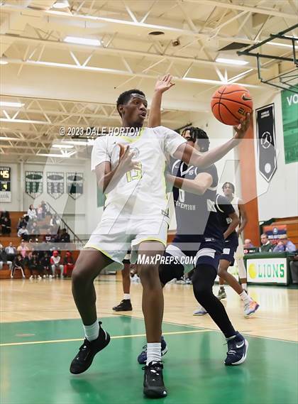 Thumbnail 3 in Immaculate Conception @ Roselle Catholic photogallery.