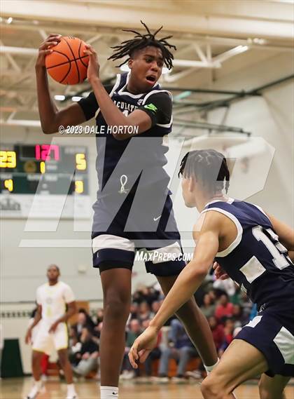 Thumbnail 1 in Immaculate Conception @ Roselle Catholic photogallery.