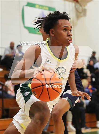 Thumbnail 3 in Immaculate Conception @ Roselle Catholic photogallery.