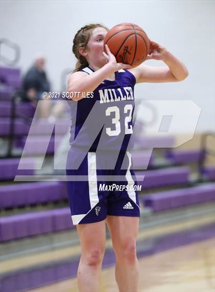 Thumbnail 3 in Miller @ Logan photogallery.