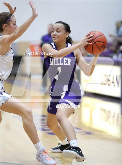 Thumbnail 1 in Miller @ Logan photogallery.