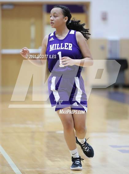 Thumbnail 1 in Miller @ Logan photogallery.