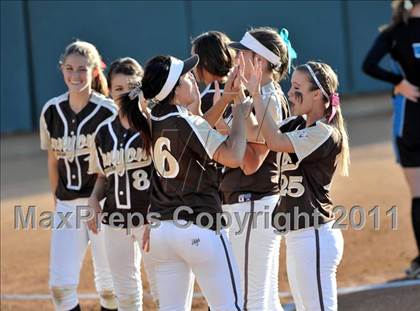 Thumbnail 3 in Santiago vs. Canyon (CIF SS D1 Final) photogallery.