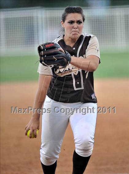 Thumbnail 2 in Santiago vs. Canyon (CIF SS D1 Final) photogallery.
