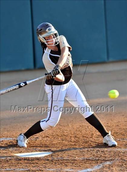 Thumbnail 2 in Santiago vs. Canyon (CIF SS D1 Final) photogallery.