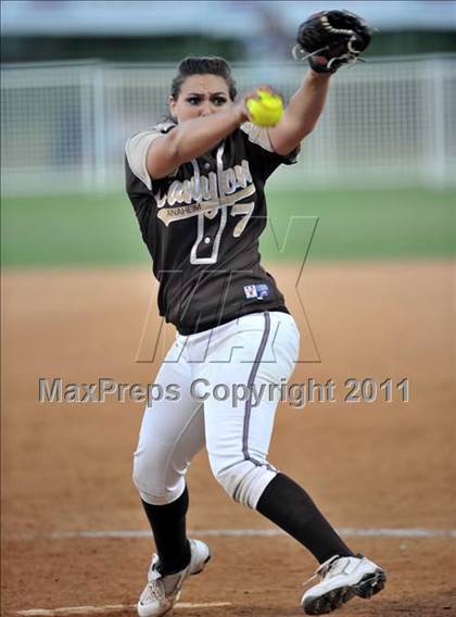 Thumbnail 3 in Santiago vs. Canyon (CIF SS D1 Final) photogallery.
