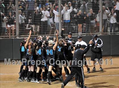 Thumbnail 2 in Santiago vs. Canyon (CIF SS D1 Final) photogallery.