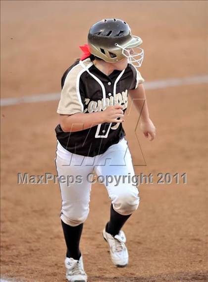 Thumbnail 2 in Santiago vs. Canyon (CIF SS D1 Final) photogallery.