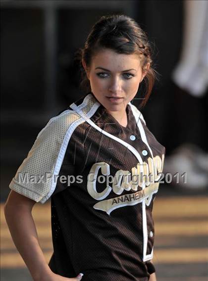 Thumbnail 1 in Santiago vs. Canyon (CIF SS D1 Final) photogallery.