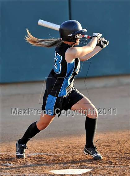 Thumbnail 3 in Santiago vs. Canyon (CIF SS D1 Final) photogallery.