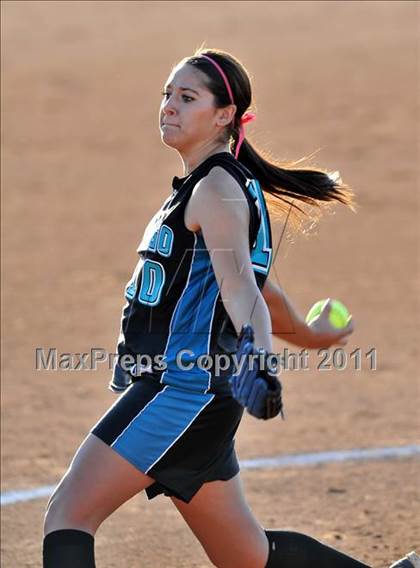 Thumbnail 2 in Santiago vs. Canyon (CIF SS D1 Final) photogallery.