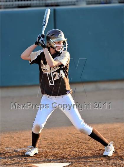 Thumbnail 3 in Santiago vs. Canyon (CIF SS D1 Final) photogallery.
