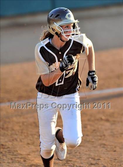 Thumbnail 2 in Santiago vs. Canyon (CIF SS D1 Final) photogallery.