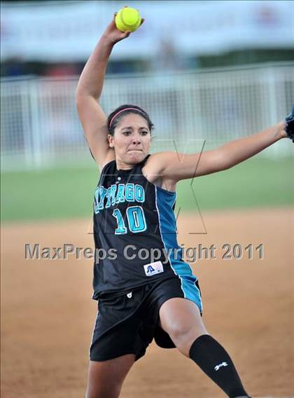 Thumbnail 1 in Santiago vs. Canyon (CIF SS D1 Final) photogallery.