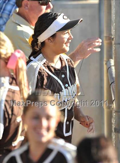 Thumbnail 1 in Santiago vs. Canyon (CIF SS D1 Final) photogallery.