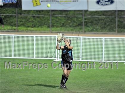 Thumbnail 2 in Santiago vs. Canyon (CIF SS D1 Final) photogallery.