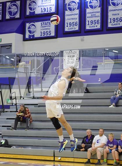 Thumbnail 1 in Lone Peak @ Pleasant Grove photogallery.