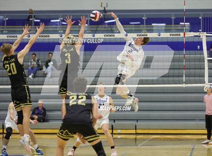 Thumbnail 1 in Lone Peak @ Pleasant Grove photogallery.