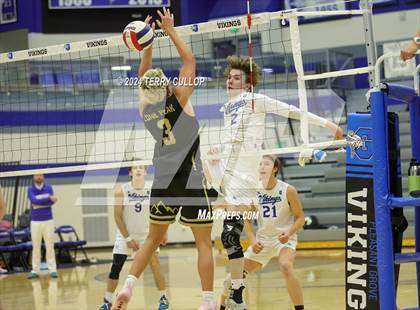 Thumbnail 2 in Lone Peak @ Pleasant Grove photogallery.
