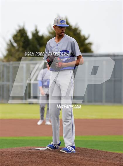 Thumbnail 1 in Sunnyvale vs Wills Point photogallery.