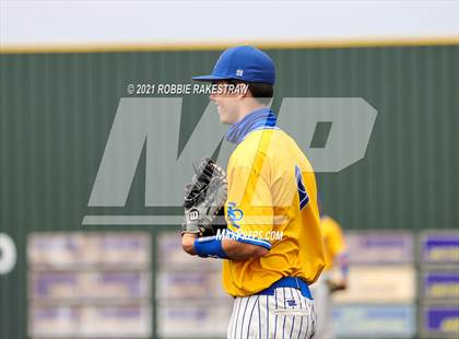 Thumbnail 1 in Sunnyvale vs Wills Point photogallery.