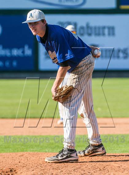 Thumbnail 1 in Auburn vs. Hingham (MIAA Division 2 Final) photogallery.