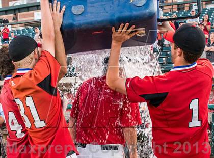 Thumbnail 3 in Auburn vs. Hingham (MIAA Division 2 Final) photogallery.